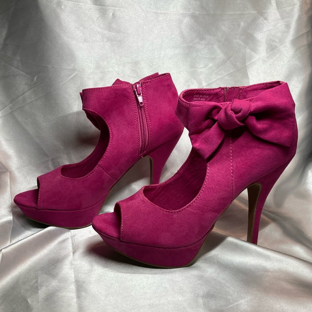 Super cute hot pink suede Barbie-type platform heels!